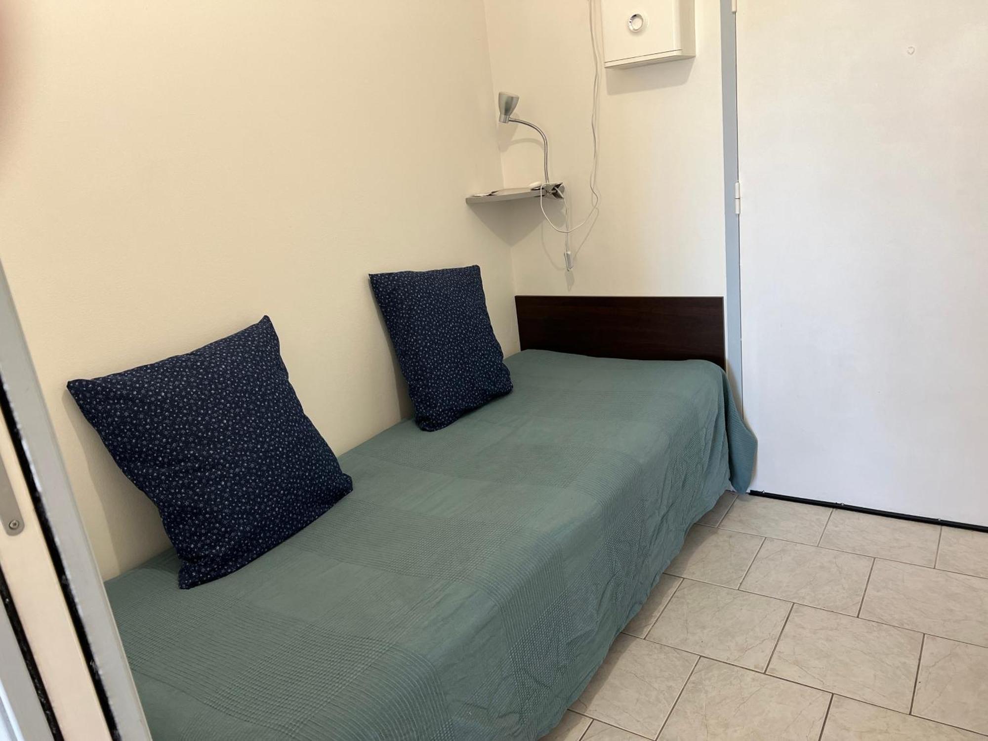 Joli Studio Tres Clair A Proximite Mer Pour 3 Personnes 拉隆德莱丝莫里斯 外观 照片